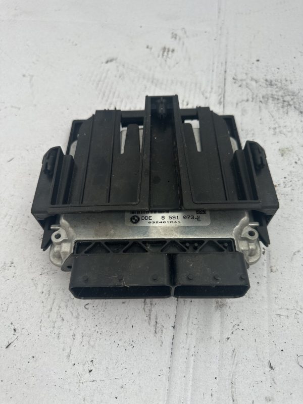 BMW 1 2 3 4 5 Series F10 F20 F26 F30 F32 F34 F45 Engine ECU Diesel B47 8591073