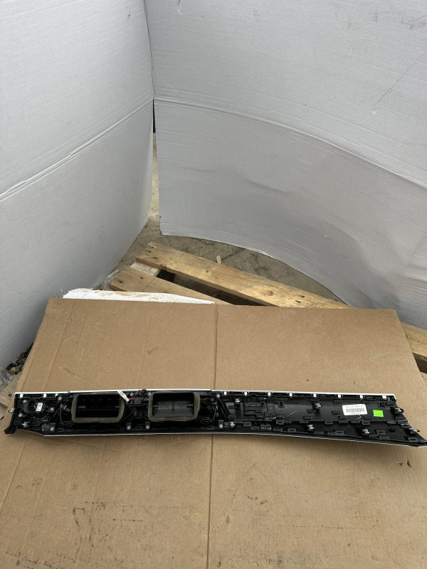 BMW X6 F15 2016 Centre console decorative and Air Vents trim 927047209 - Image 2