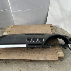 AUDI A4 CONVERTIBLE 8H DASHBOARD 2009 RIGHT HAND DRIVE
