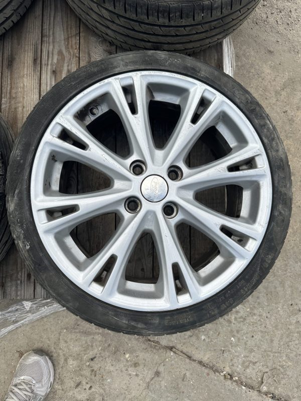 Ford Fiesta Mk7 St-line Zetec S Alloy Wheel - Image 3