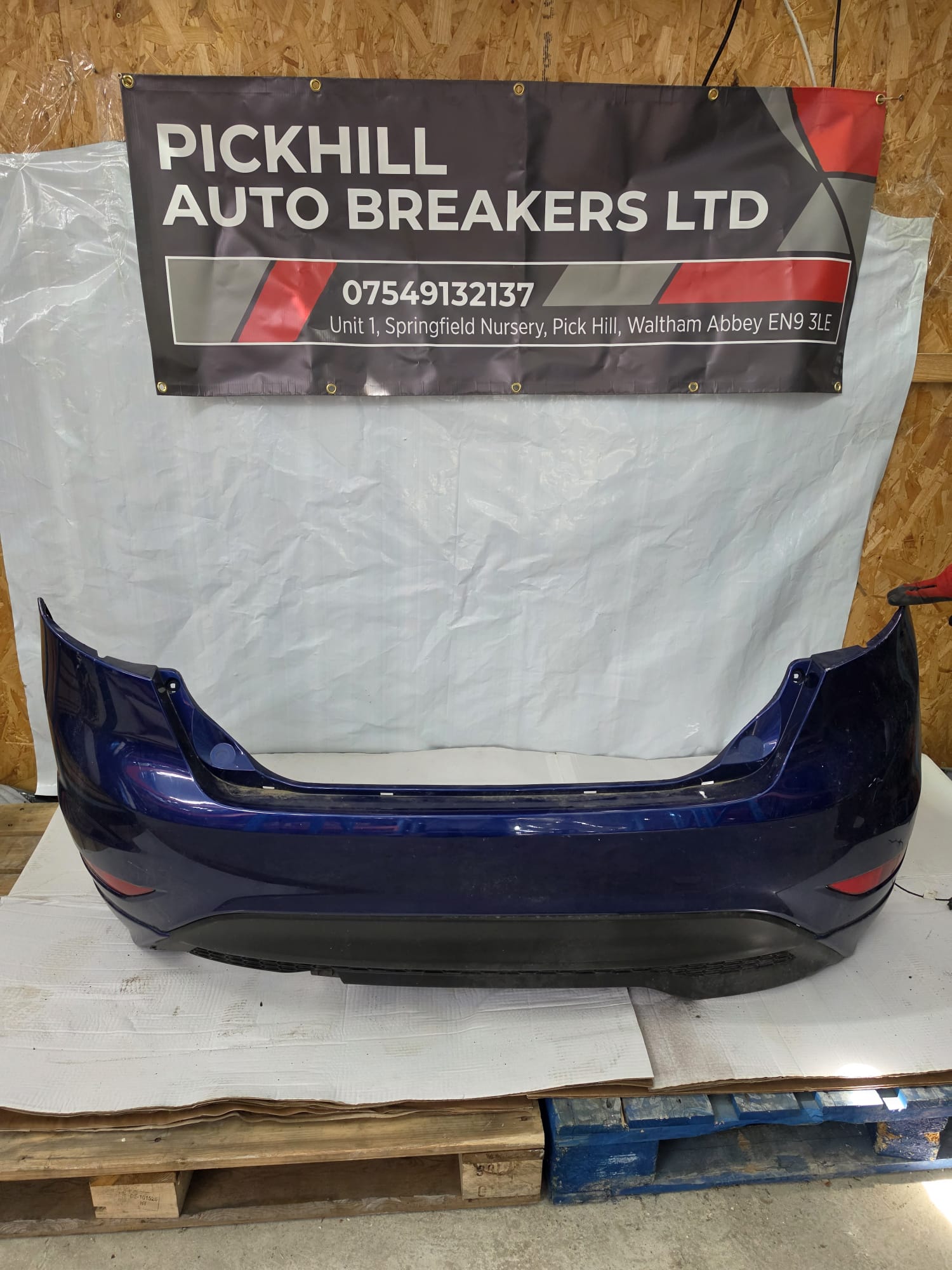 Ford fiesta 3 Door Hatch Back rear bumper Dark Blue 2016