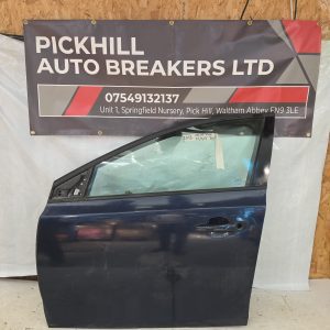 VOLVO V40 D3 PASSENGER SIDE FRONT DOOR 2016-2019