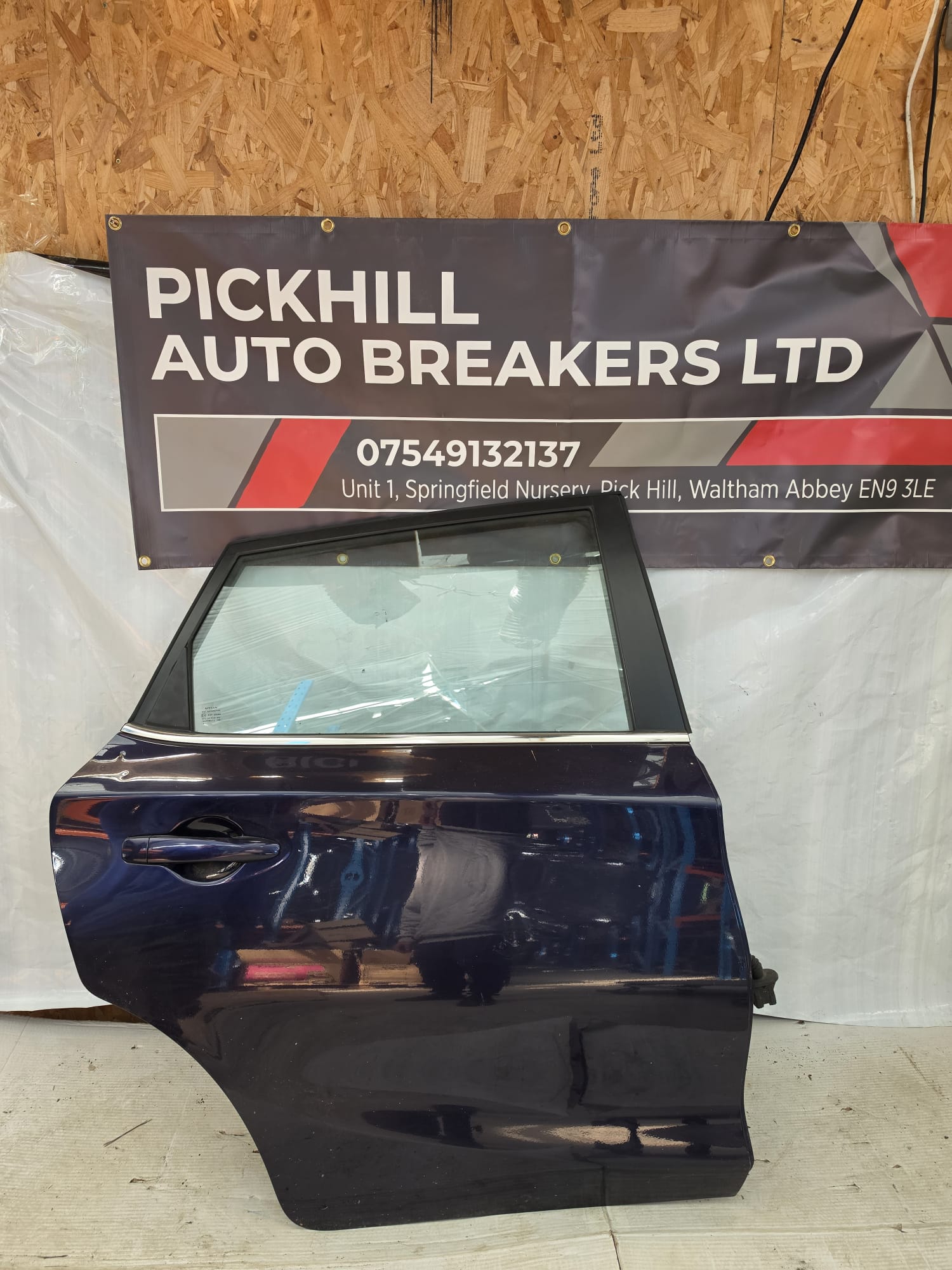 2016 NISSAN PULSAR 5 Door Hatchback Met/Blue Drivers Right Rear Door