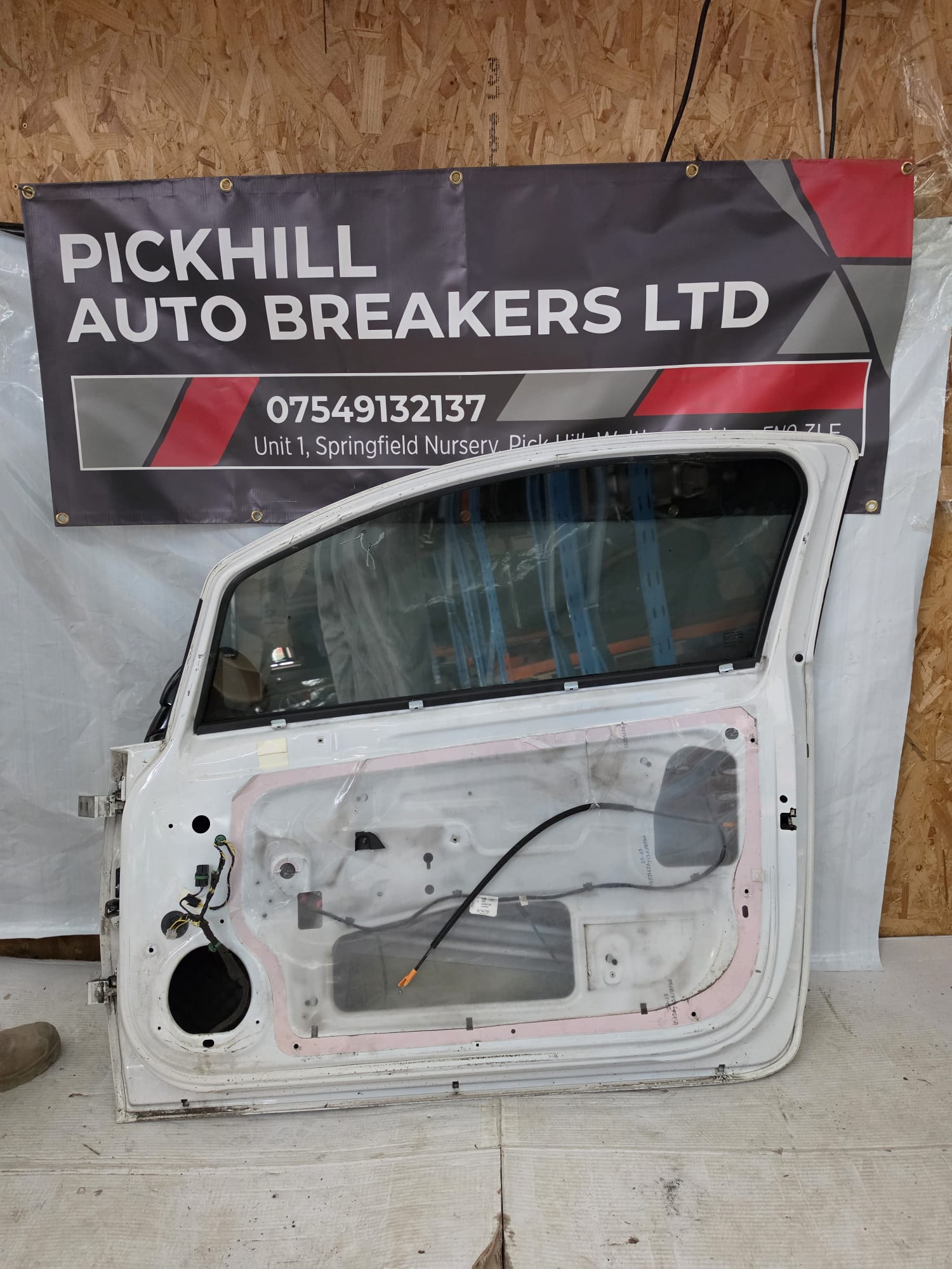 VAUXHALL CORSA 2013 (3dr) DRIVER SIDE RIGHT DOOR WHITE - Image 2