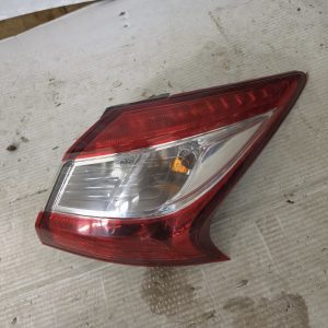14-18 NISSAN PULSAR  O/S DRIVER SIDE REAR LIGHT 2016