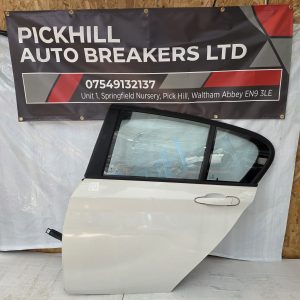 BMW 1 SERIES F20 2012-2019 NSR REAR LEFT PASSENGER SIDE N/S DOOR COMPLETE