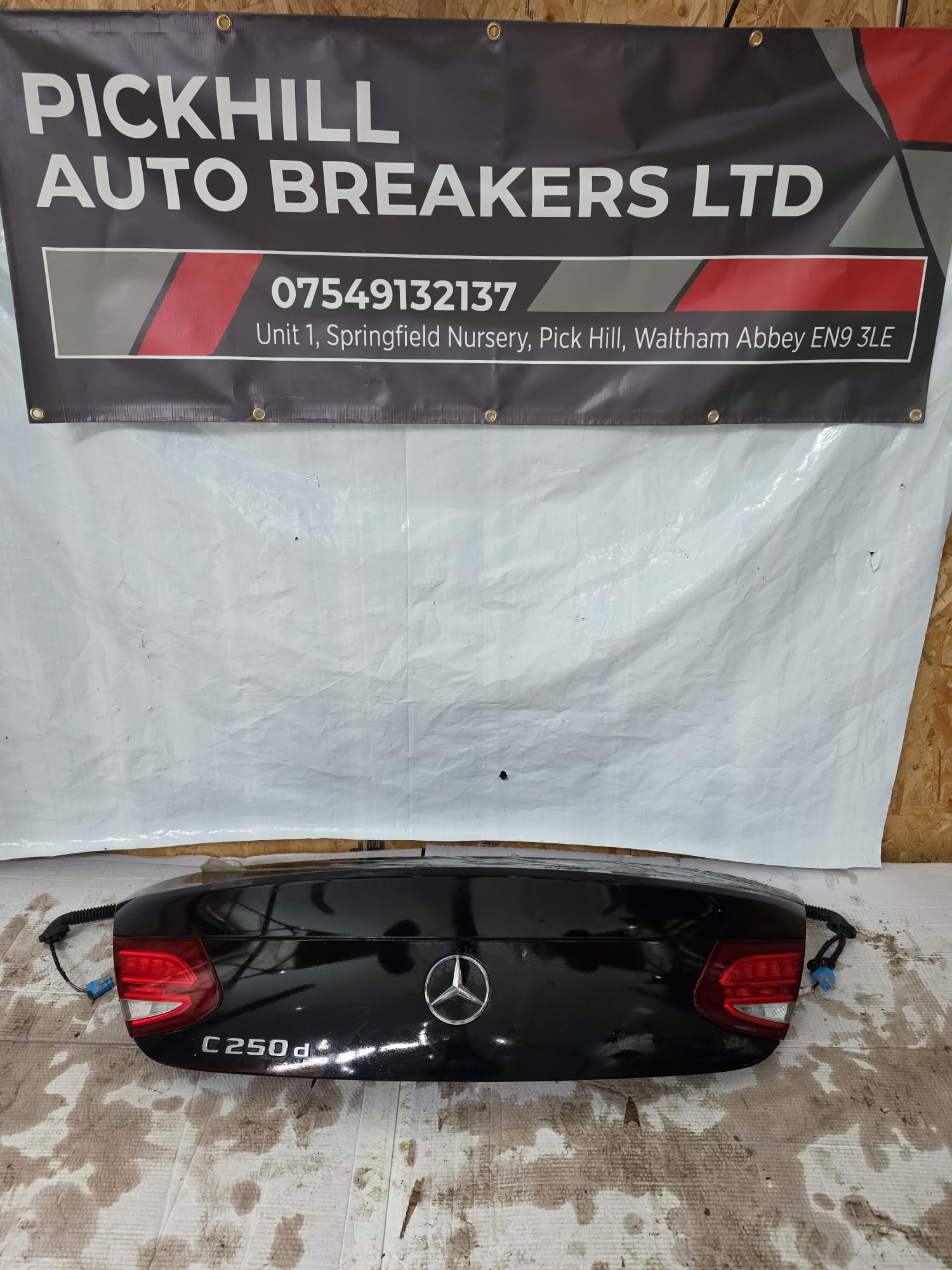 MERCEDES C CLASS W205 BOOTLID IN BLACK 2015-2019COUPE