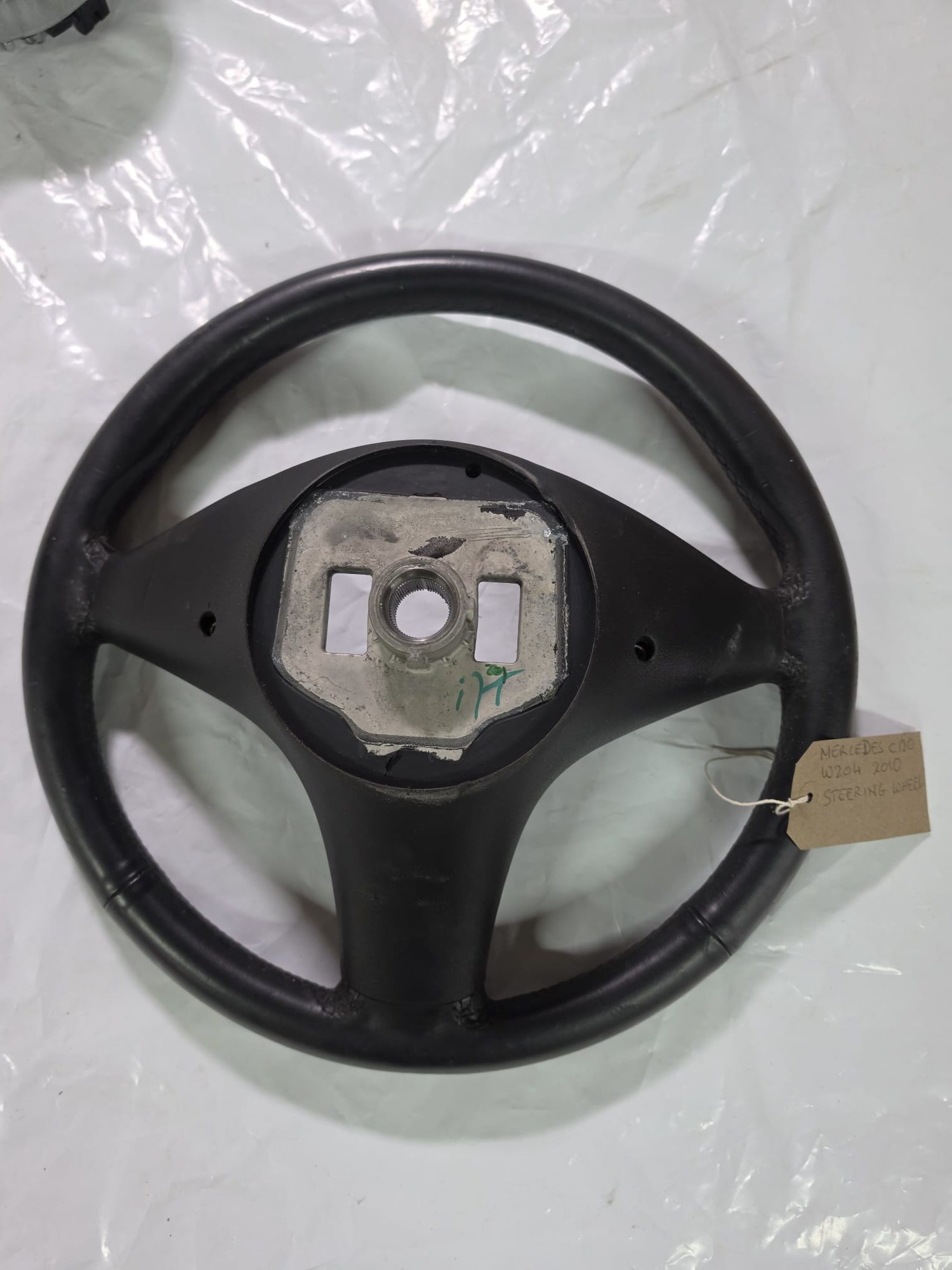 MERCEDES C250 2010 W204 STEERING WHEEL 3 SPOKE LEATHER A2044603203 - Image 3