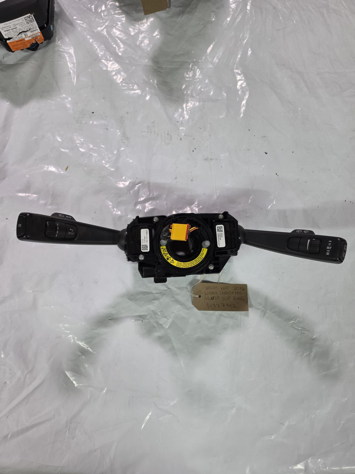 VOLVO V60 2014 WIPER INDICATOR STALK SQUIB SLIP RING 31327902