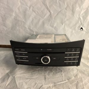 MERCEDES-BENZ E CLASS 2013 Stereo Radio CD Player A2189005607