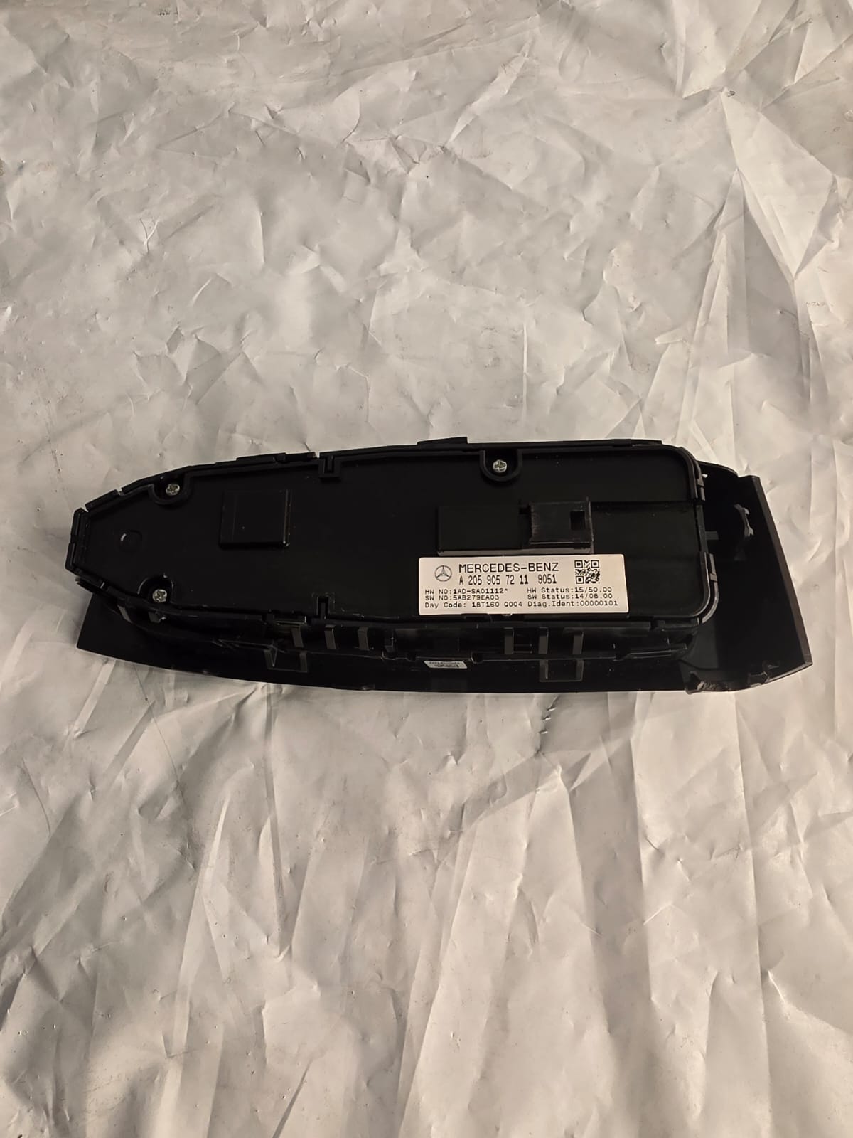Mercedes-Benz C-Class 2017 Power Window Switch A2059057211 - Image 2