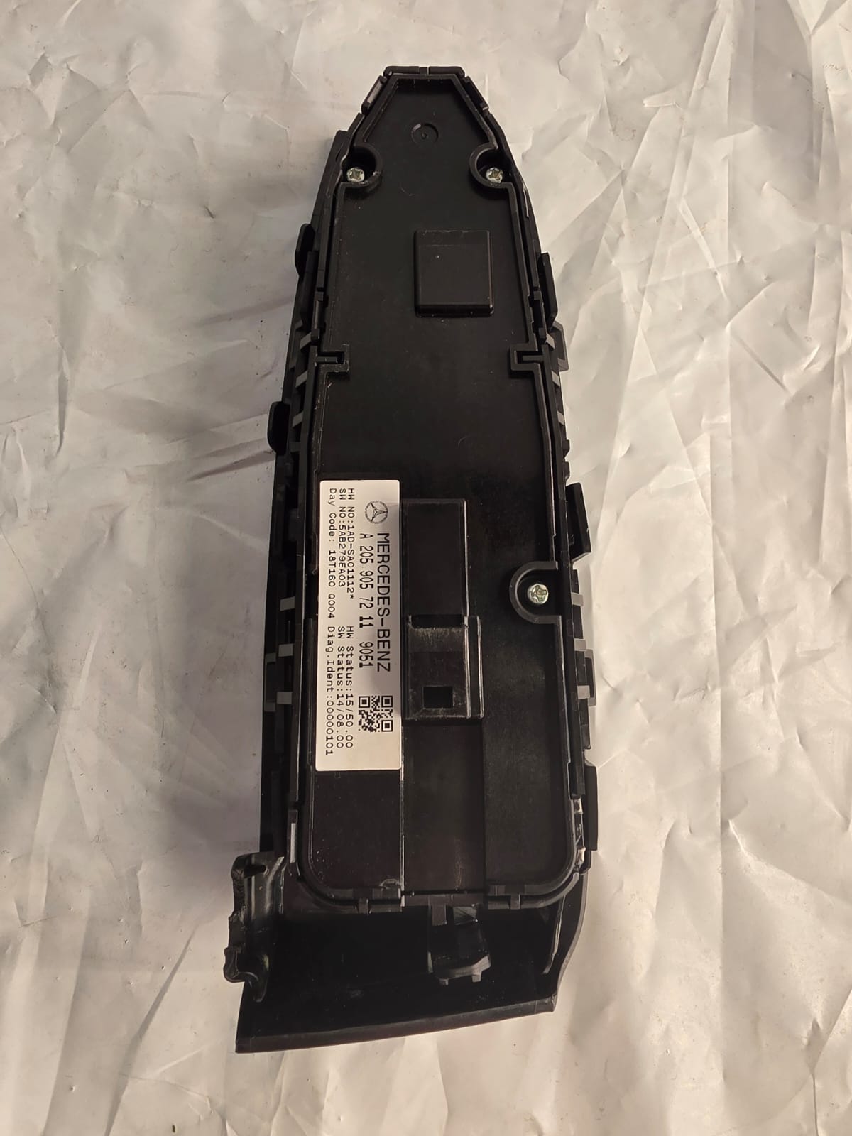 Mercedes-Benz C-Class 2017 Power Window Switch A2059057211 - Image 3