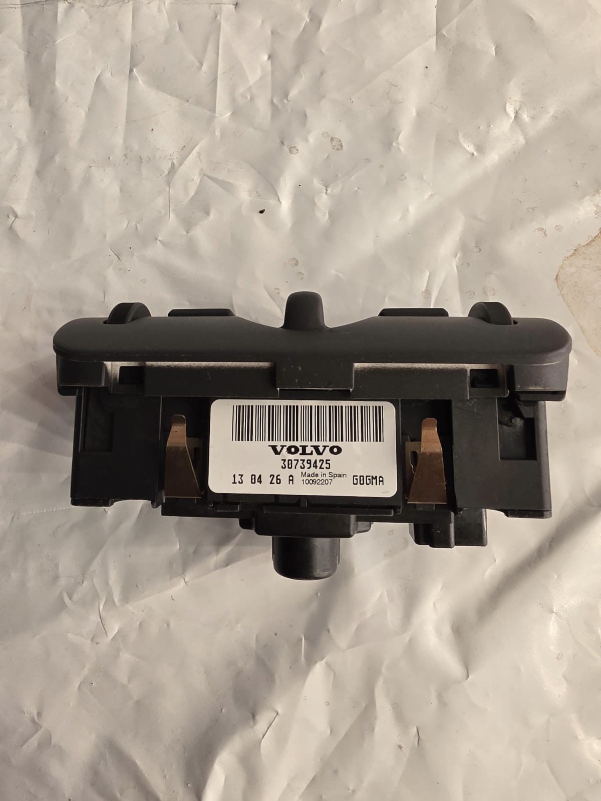 VOLVO V40 2012-2019 AUTO HEADLIGHT & BOOT SWITCH CONTROL PANEL 30739425 - Image 3