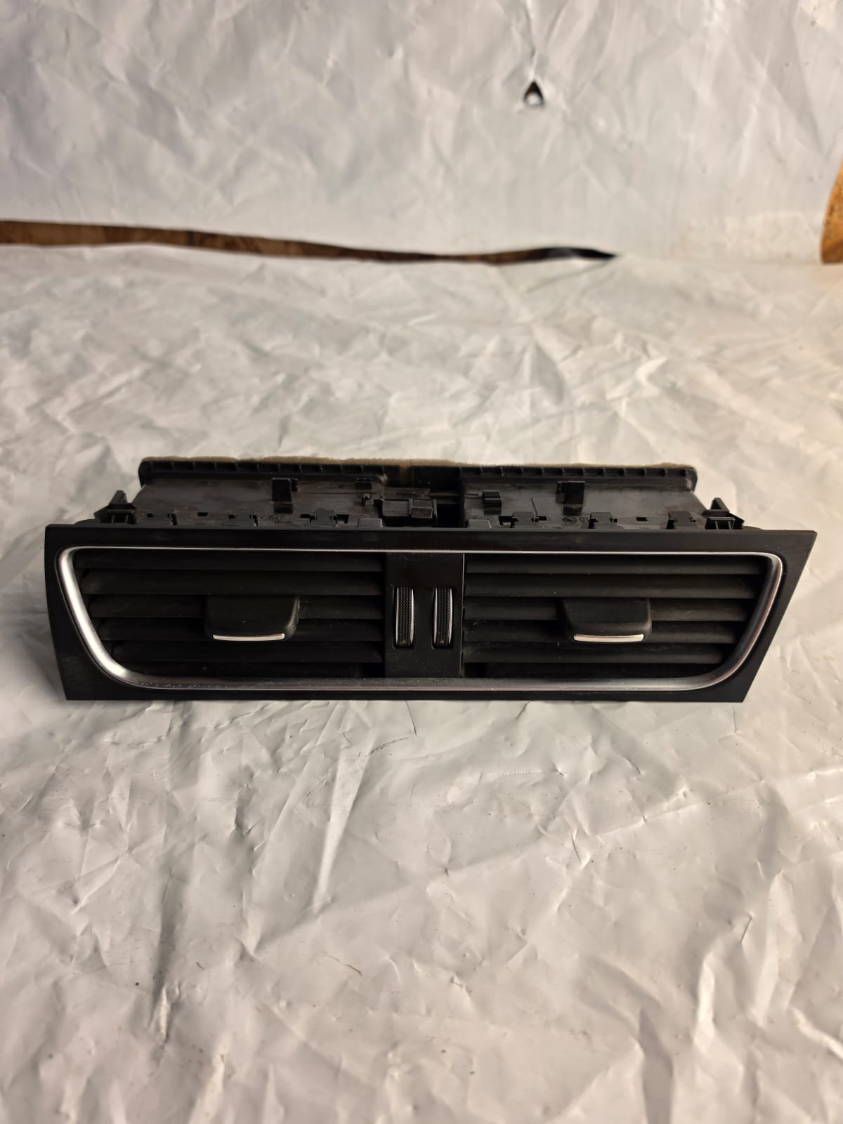 AUDI A5 2011 DASHBOARD CENTRE AIR VENTS 06485006