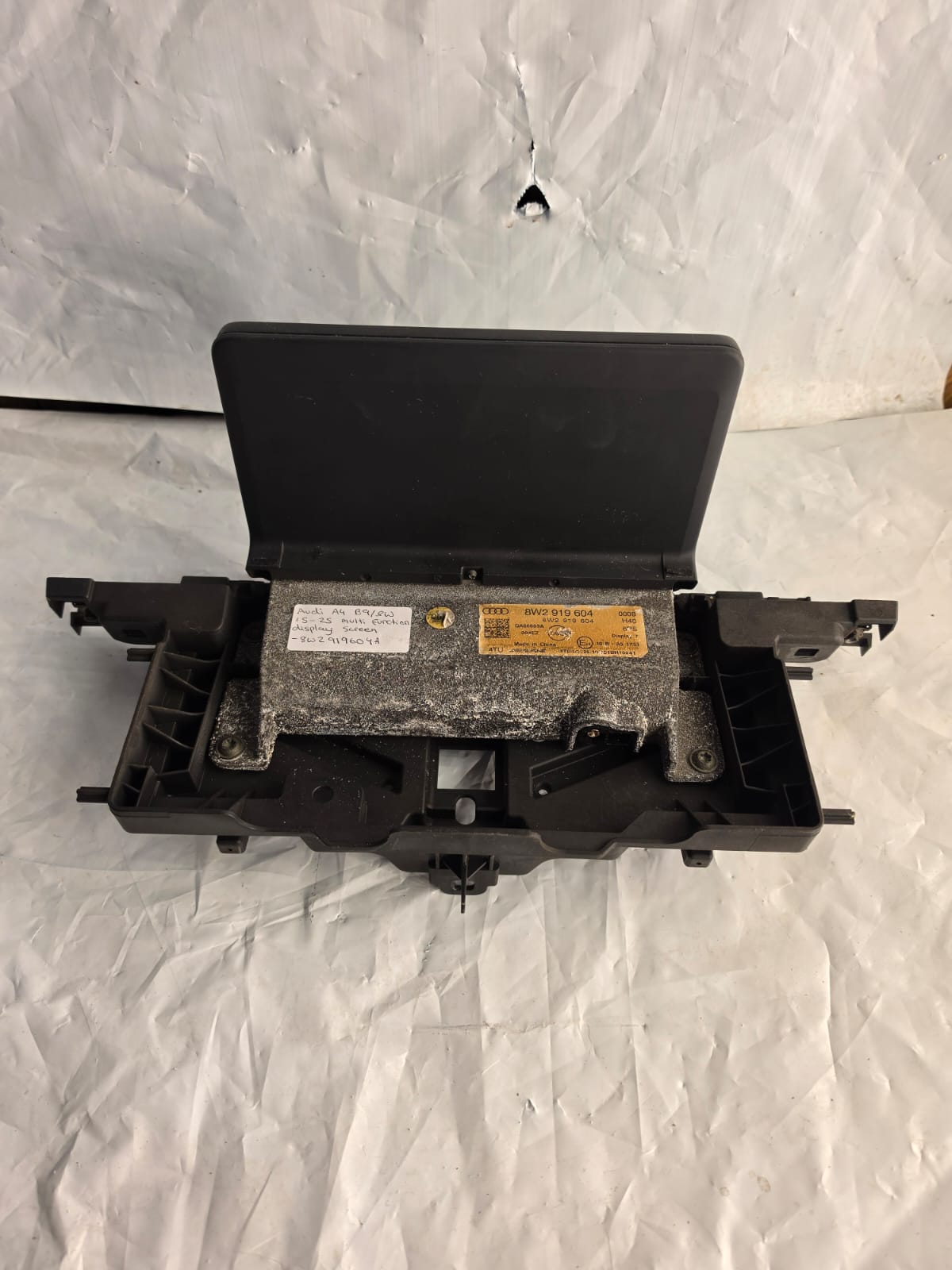 AUDI A4 Radio Sat Nav Control Switch Unit 8W2919604A - Image 3