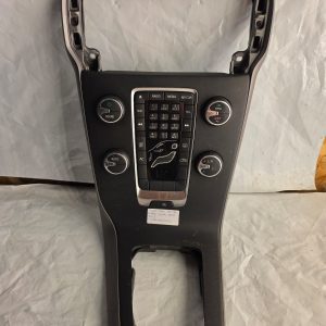 Volvo V40 2013 Centre Console Trim With Multimedia Heater Climate Control Switch 2704185Y5CS