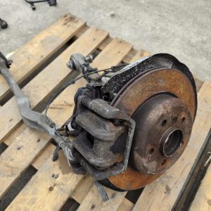Bmw 5 series 2017 driver rear hub complete