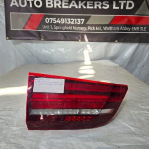 BMW X5 F15 2015-2017 REAR LEFT PASSENGER SIDE INNET BOOT LIGHT 7470887