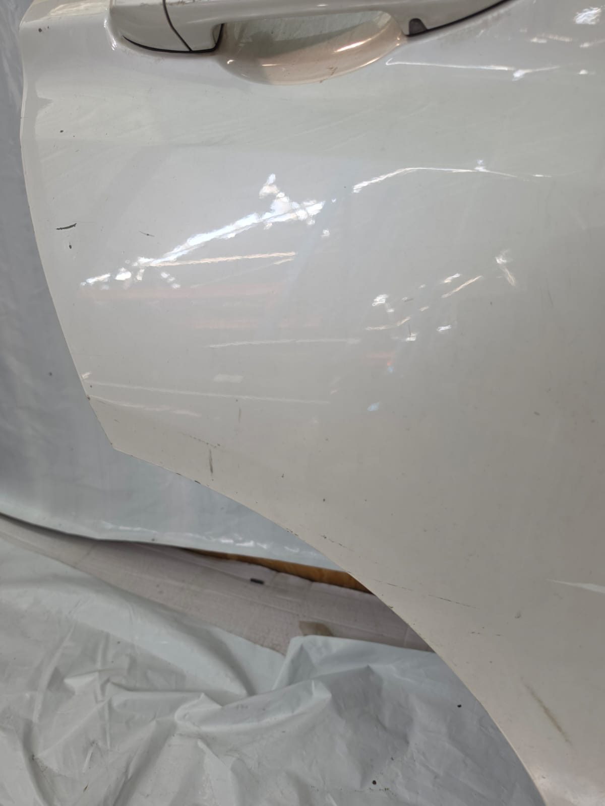 *BMW X5 RIGHT SIDE REAR DOOR F15 2016 WHITE - Image 4