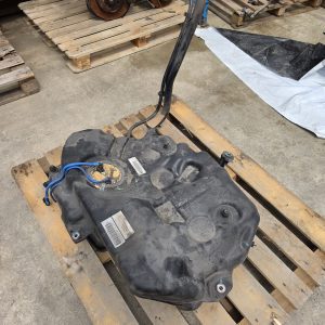 16-24 AUDI A5 F5 GENUINE DIESEL ENGINE FUEL TANK WITH PUMP 8W0201021BP