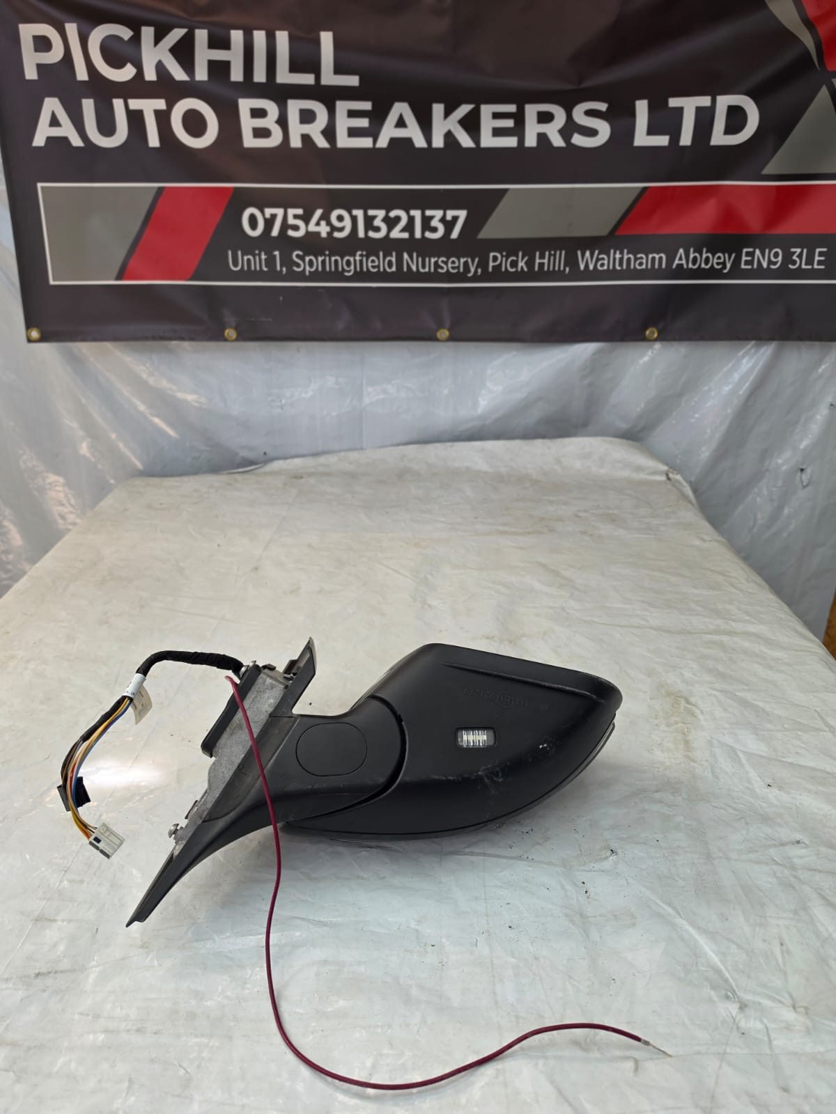 MERCEDES C CLASS W205 2015-2019 RIGHT SIDE DOOR MIRROR BLACK - Image 4