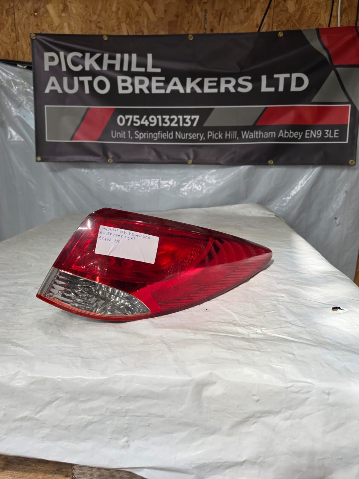 HYUNDAI IX35 DRIVER SIDE OUTER REAR LIGHT 92402240