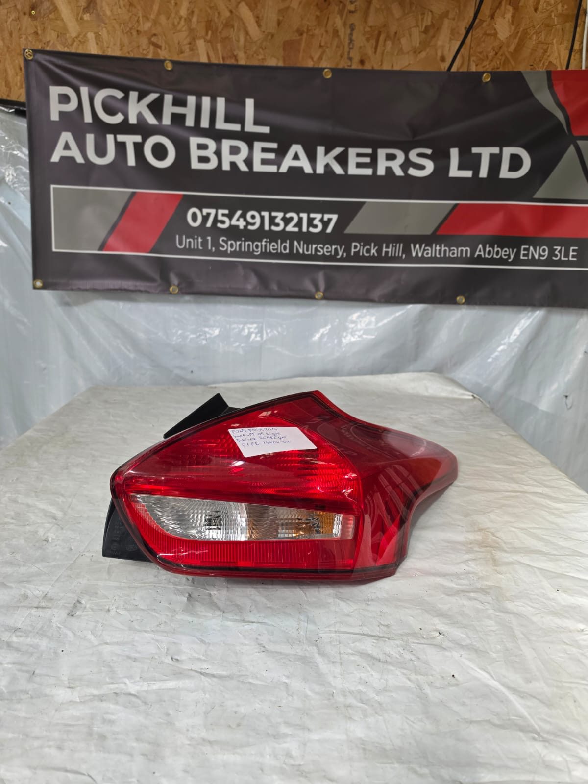 FORD FOCUS 2016 FACELIFT OS RIGHT DRIVER REAR LIGHT F1EB-13404-BIC - Image 2