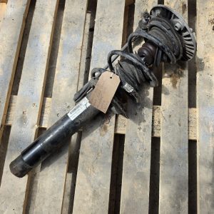 BMW 1 SERIES F20 F21 2015 FRONT RIGHT SHOCK ABSORBER WITH SPRING 6862171