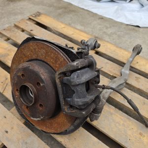 Bmw 5 series 2017 passenger rear hub complete
