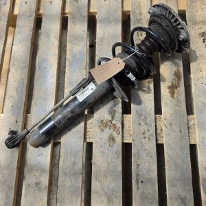 BMW 1 SERIES F20 F21 2015 FRONT SHOCK ABSORBER WITH SPRING 6862171