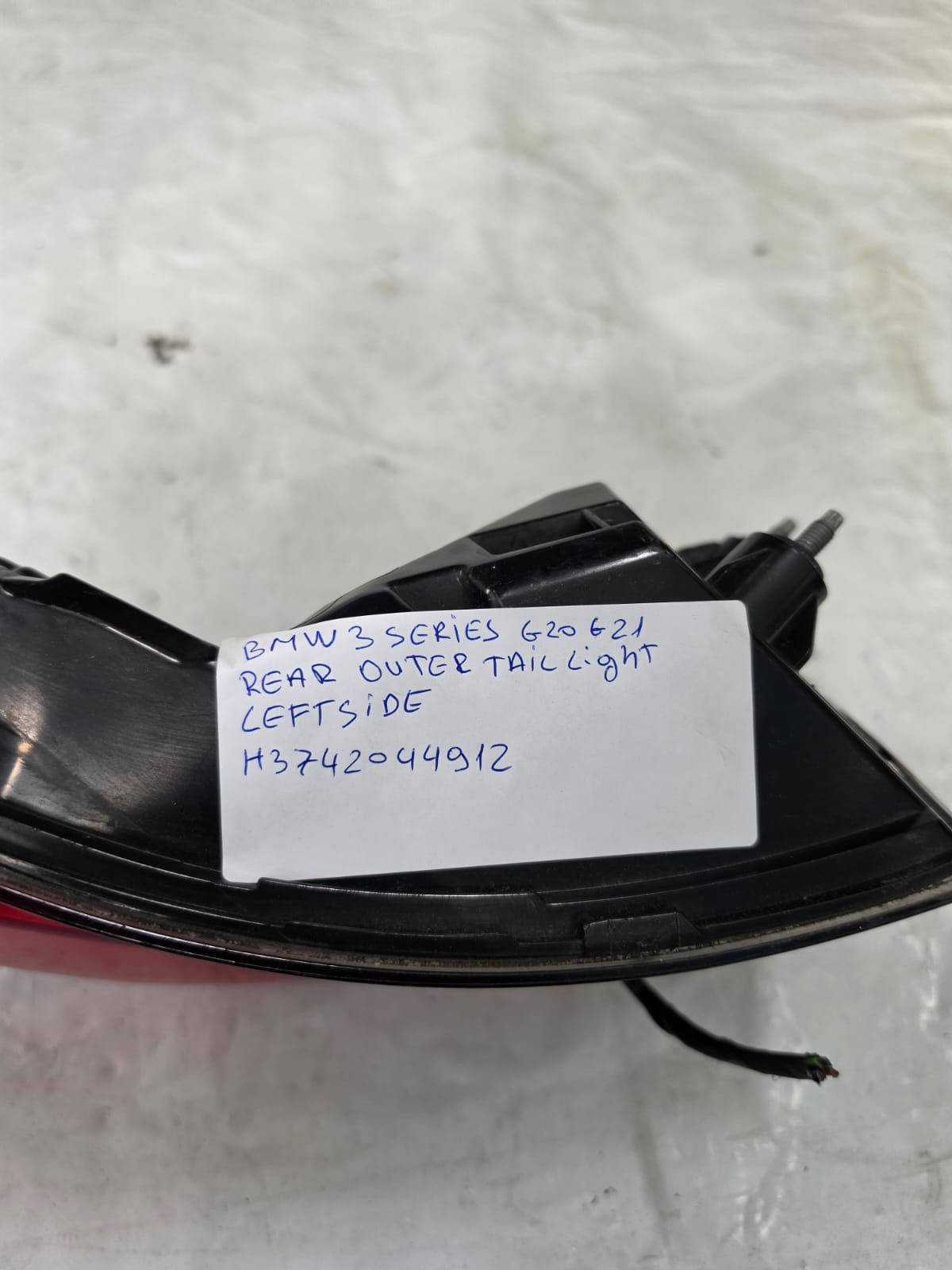 BMW 3 SERIES G20 G21 2019-2023 REAR OUTER TAIL LIGHT LEFT SIDE H3742044912 - Image 4