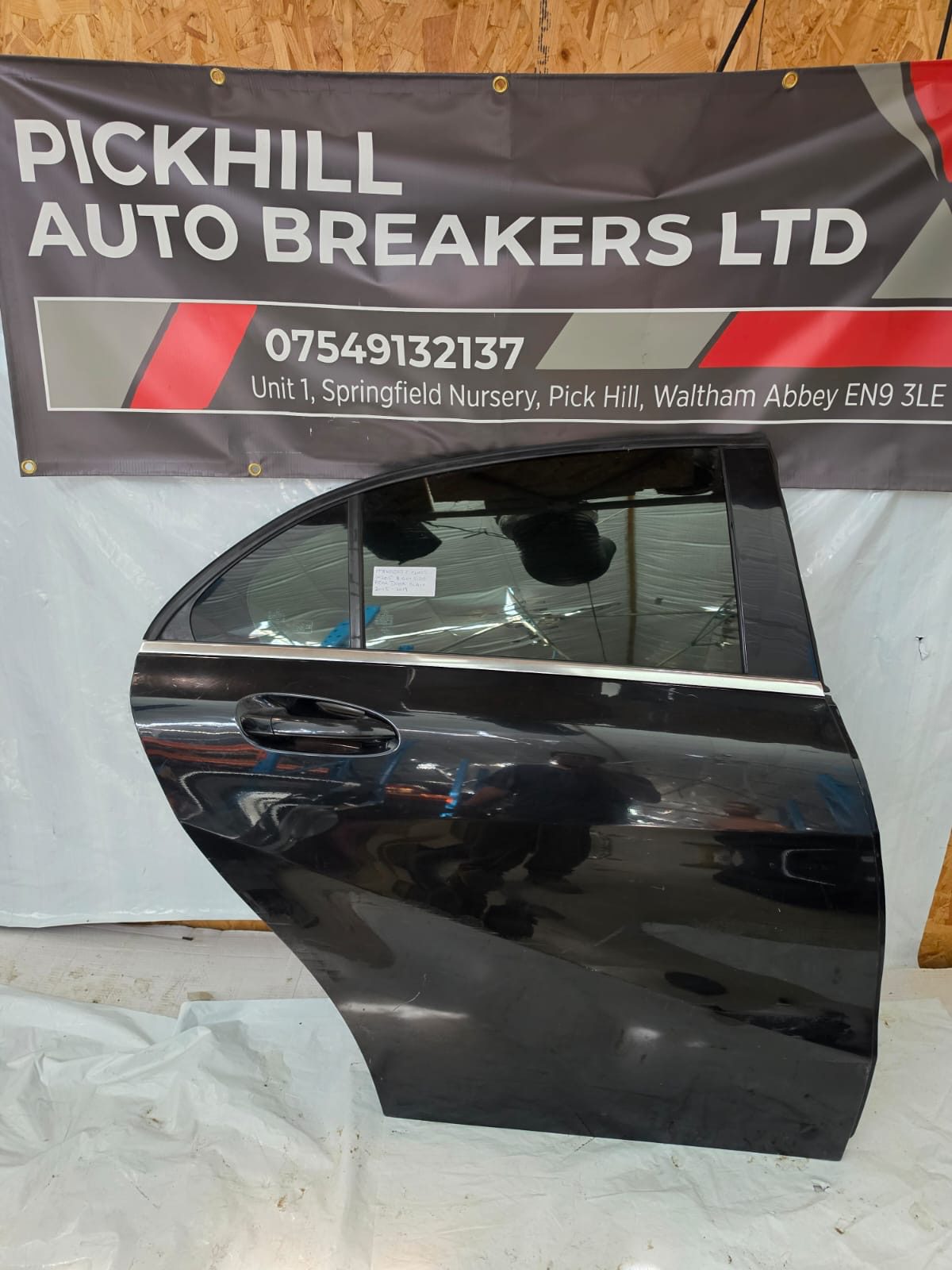 *MERCEDES C CLASS W205 RIGHT SIDE REAR DOOR BLACK 2015-2019