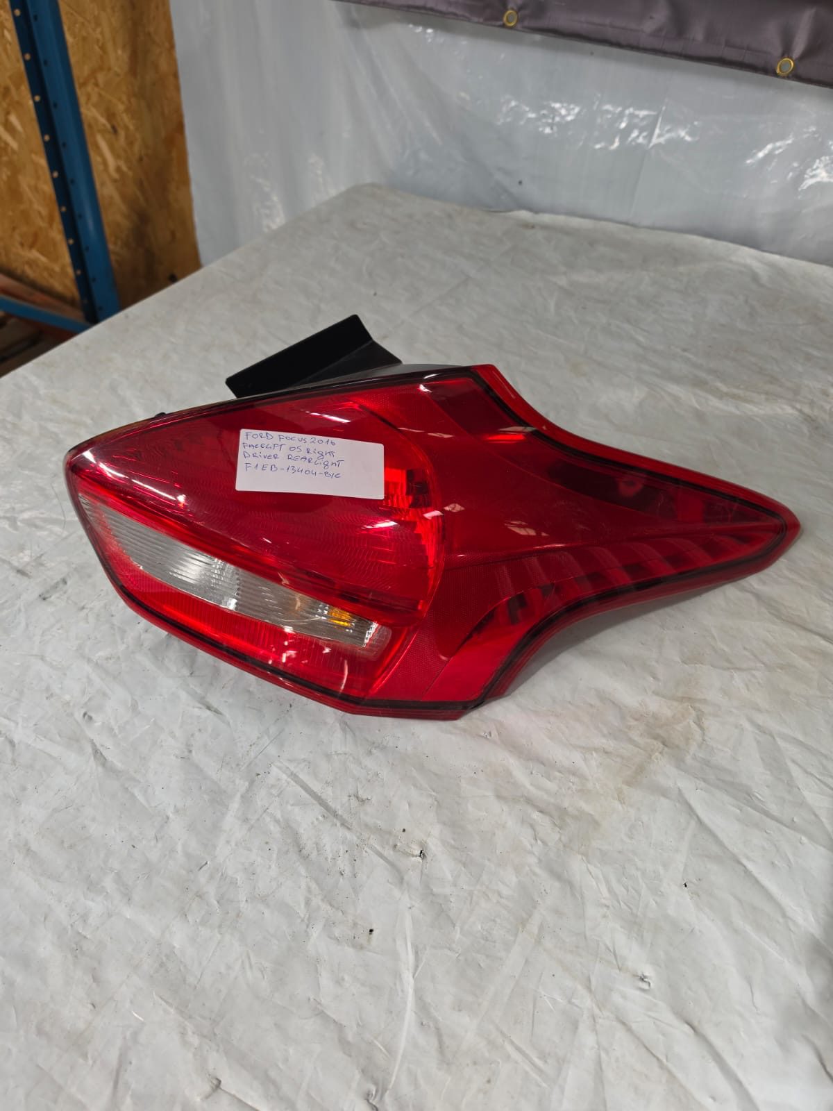 FORD FOCUS 2016 FACELIFT OS RIGHT DRIVER REAR LIGHT F1EB-13404-BIC