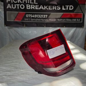 BMW X5 F15 2013-2018 REAR TAIL LIGHT ON TAILGATE LEFT SIDE 7470885