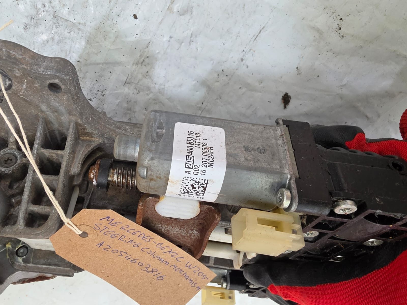 MERCEDES C CLASS W205 STEERING COLUMN MECHANISM A2054603816 - Image 4