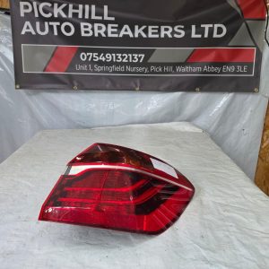 BMW 2 SERIES F45 REAR RIGHT TAIL LIGHT 7311030