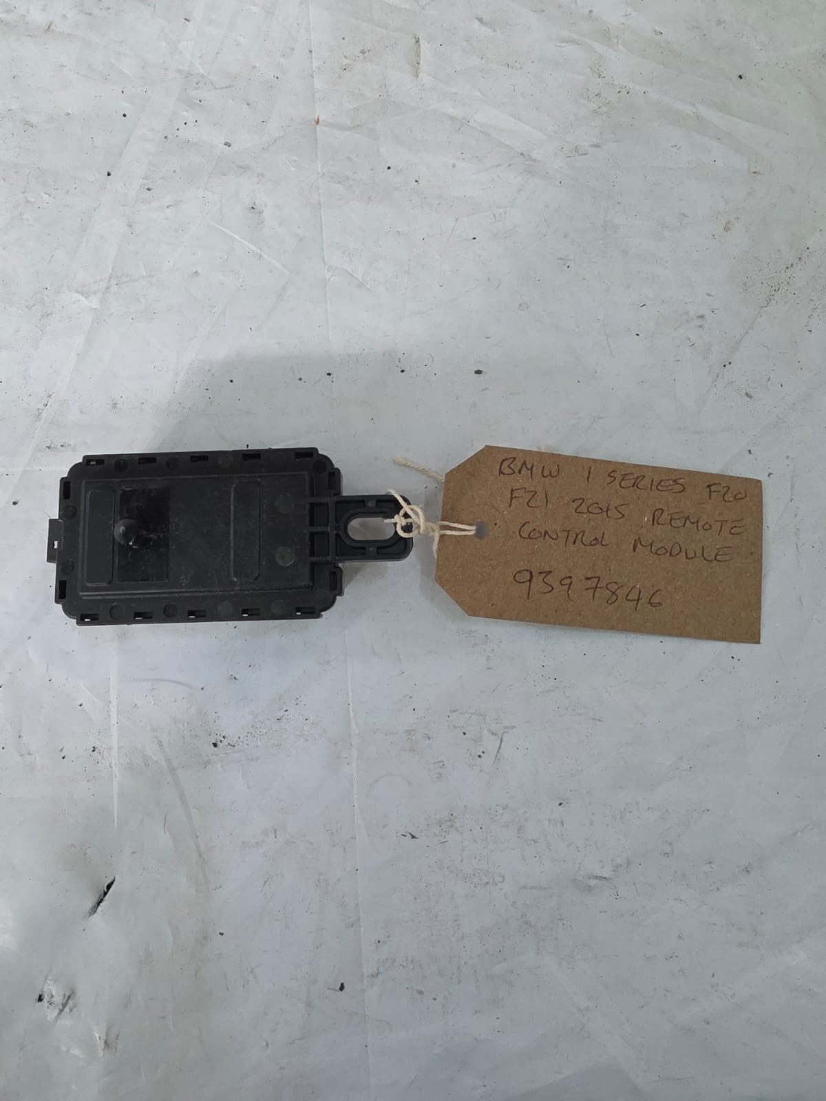 BMW 1 SERIES F20 F21 2015 REMOTE CONTROL MODULE 9397846 - Image 2