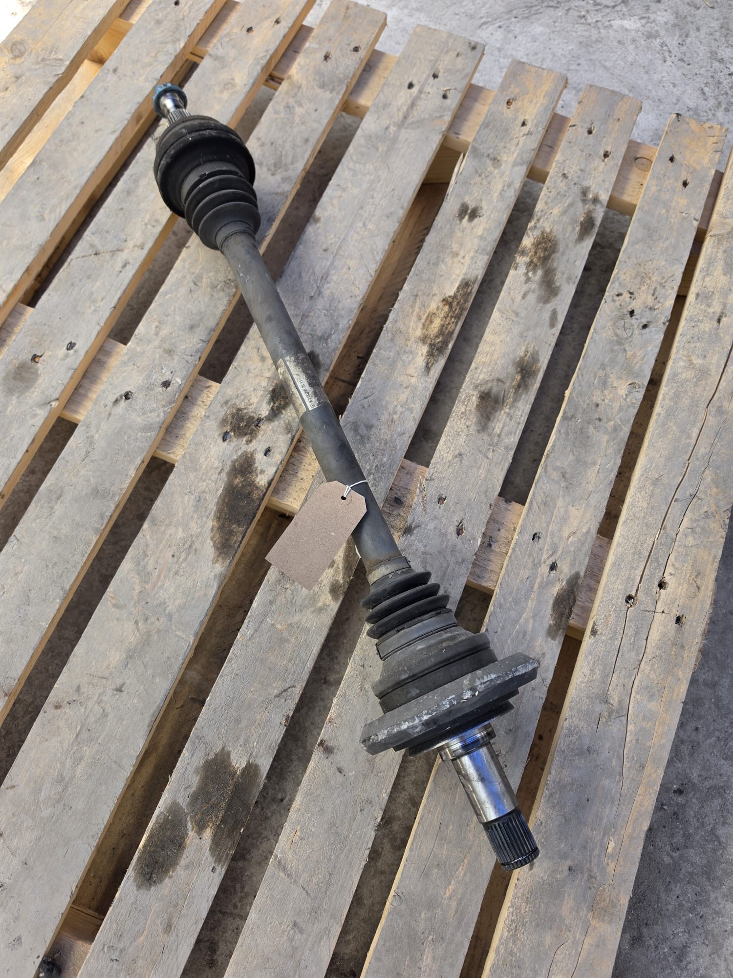 MERCEDES E CLASS LEFT REAR DRIVESHAFT A2133502511