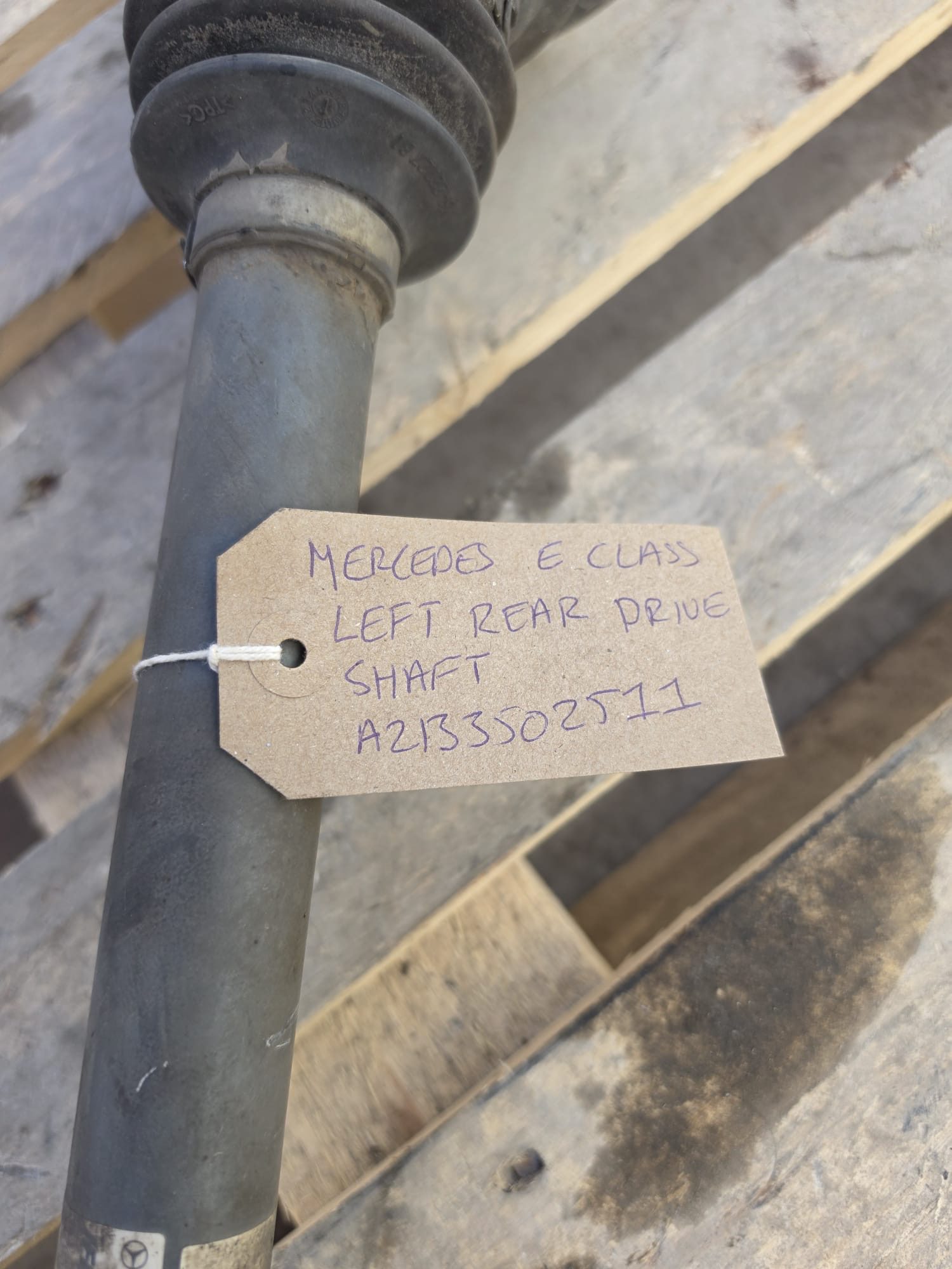 MERCEDES E CLASS LEFT REAR DRIVESHAFT A2133502511 - Image 4