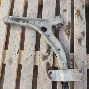 MERCEDES A CLASS W176 2016 FRONT RIGHT WISHBONE BUSH A2463330100