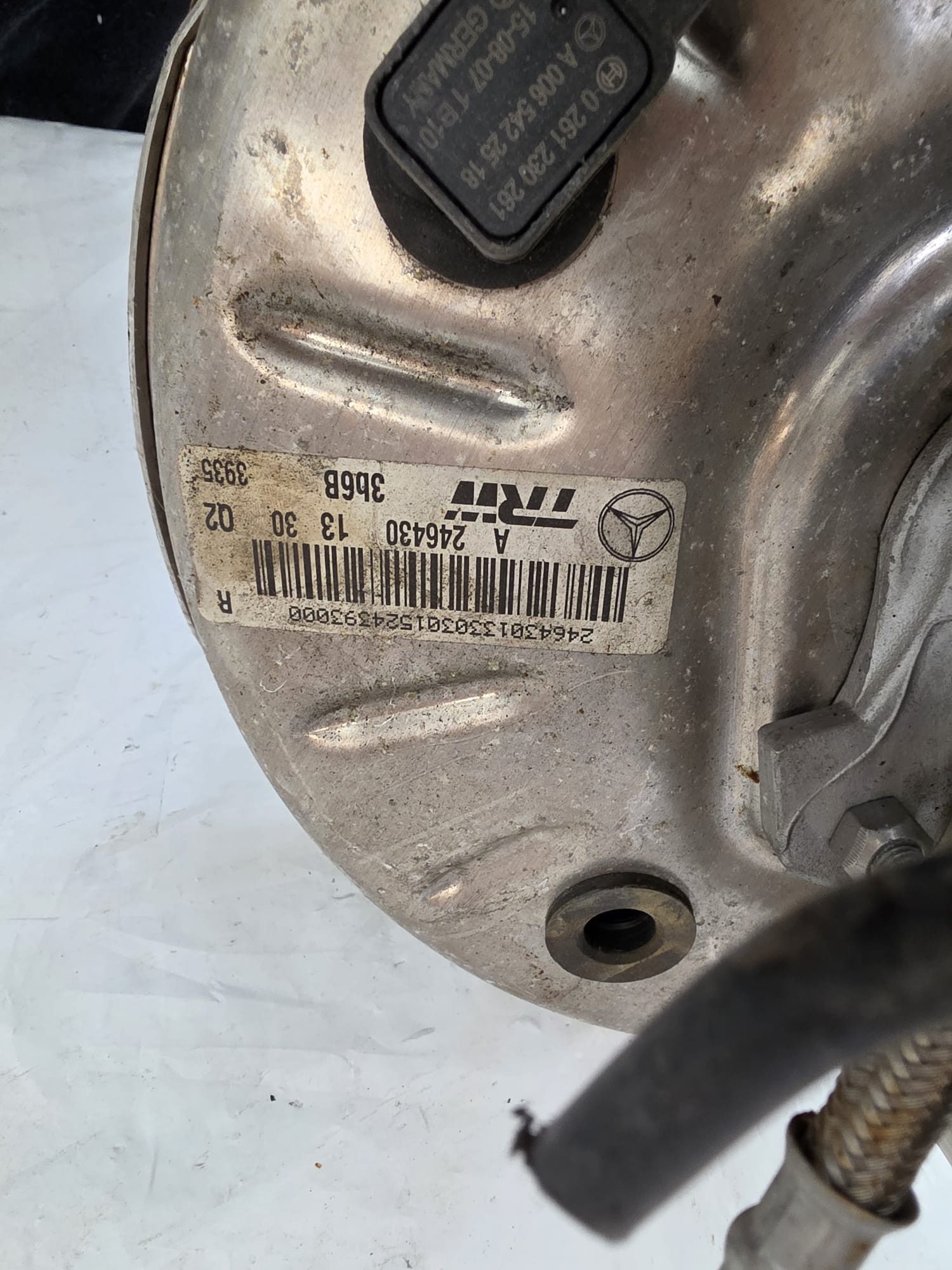 MERCEDES GLA 2016-2018 BRAKE SERVO MASTER CYLINDER A246430 - Image 2