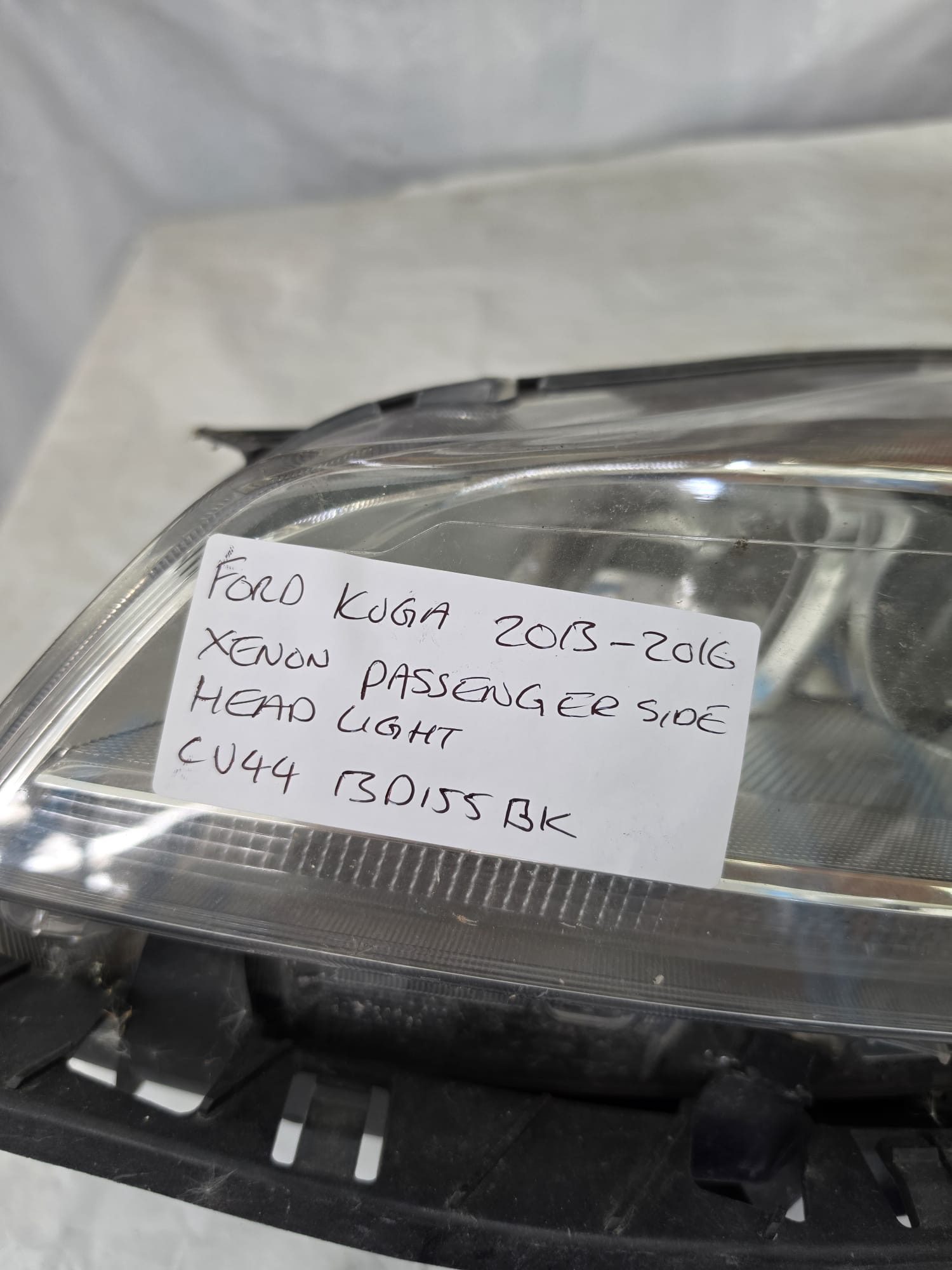 FORD KUGA 2013-2016 XENON PASSENGER SIDE HEADLIGHT CV4413D155BK - Image 4