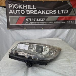 FORD KUGA 2013-2016 XENON PASSENGER SIDE HEADLIGHT CV4413D155BK