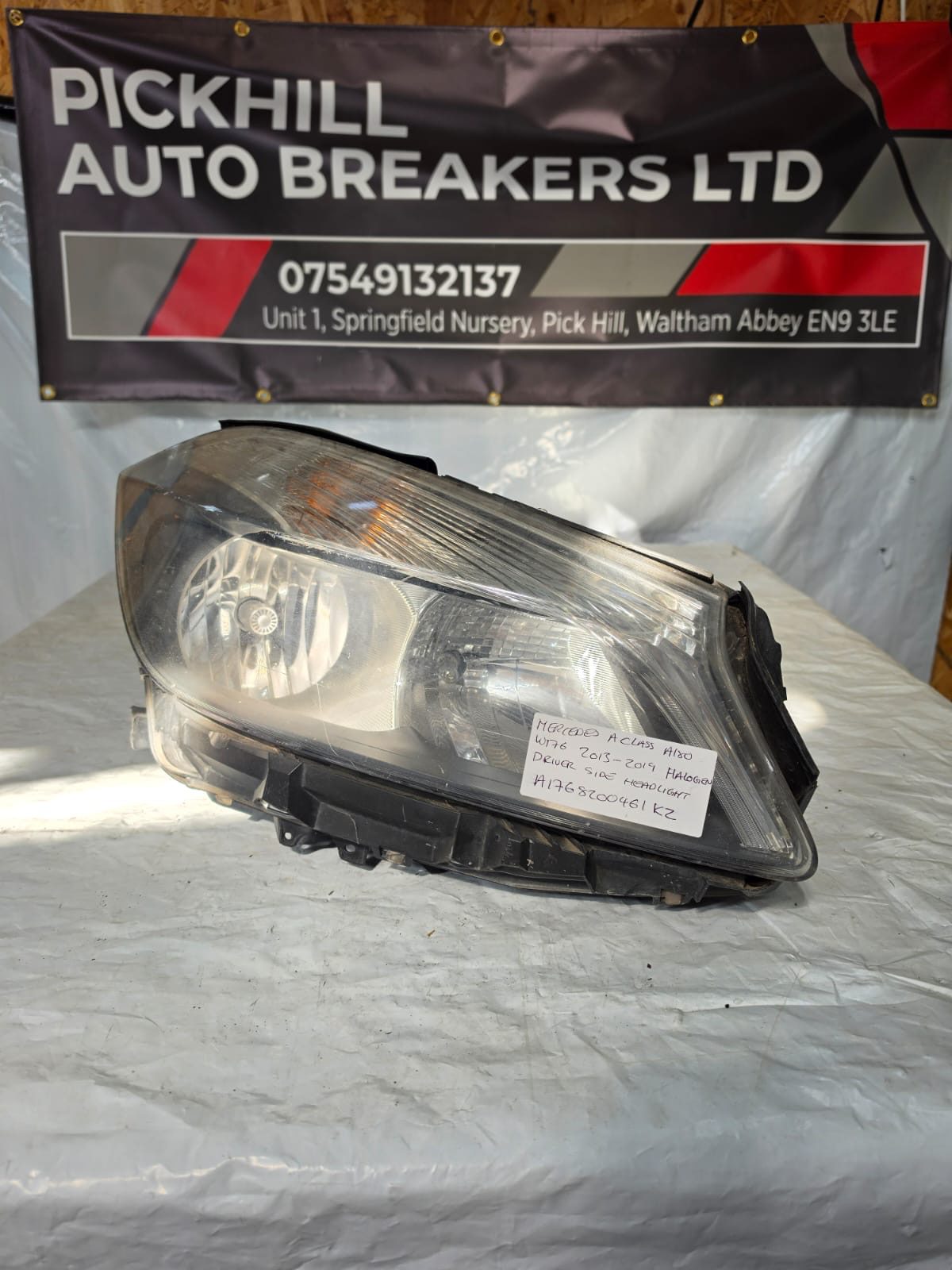 MERCEDES A CLASS A180 W176 2013-2019 HALOGEN DRIVERS SIDE HEADLIGHT A1768200461KZ