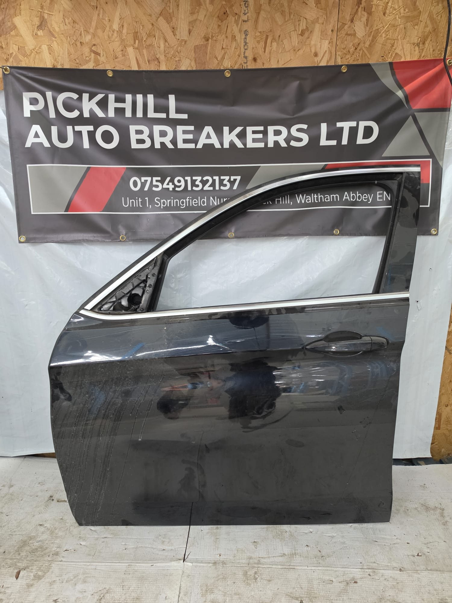 BMW X6 PASSENGER SIDE FRONT DOOR BLACK 2016