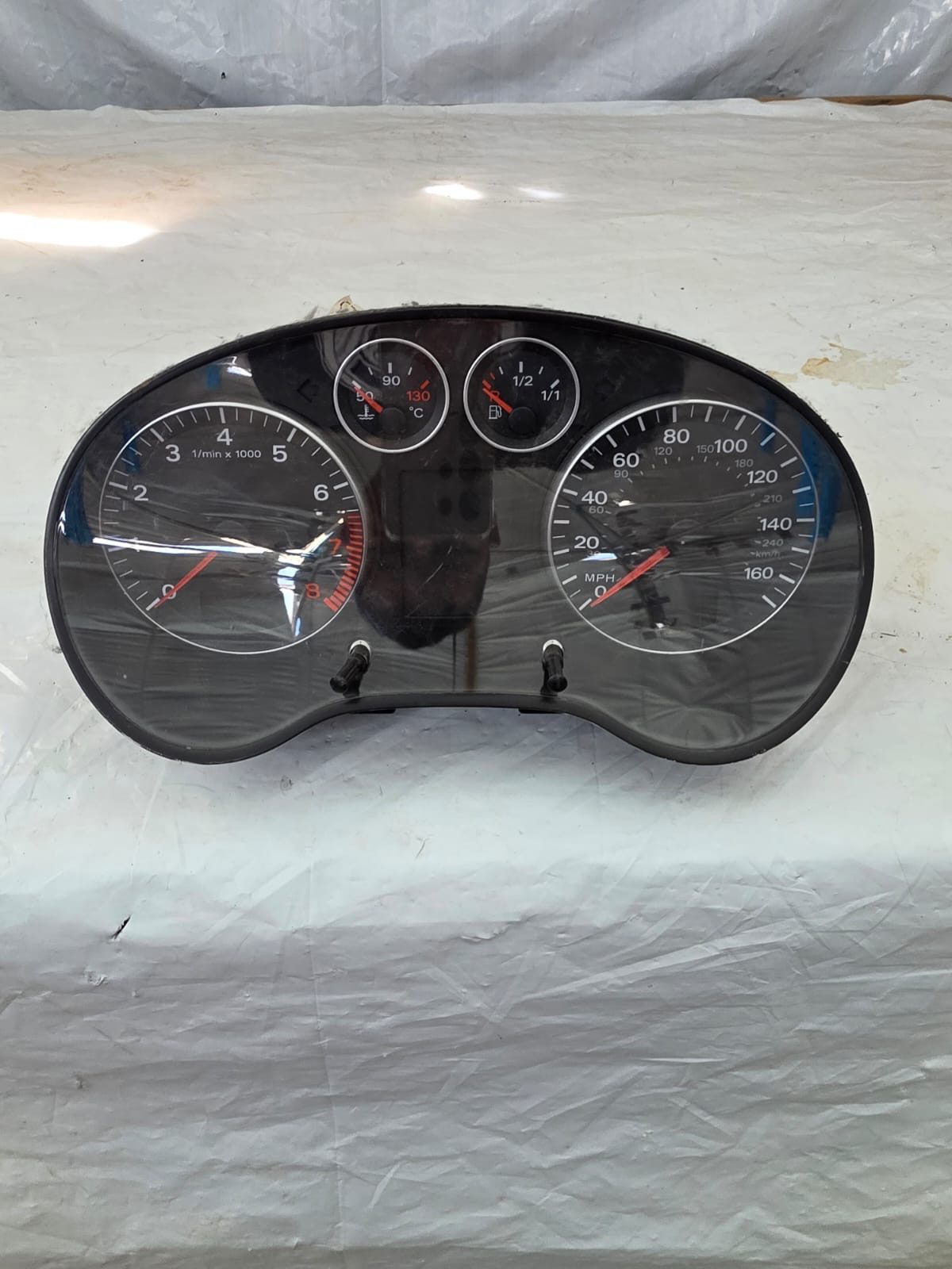 AUDI A3 2004-2008 SPEEDOMETER INSTRUMENT CLUSTER CLOCK 8P0920951L