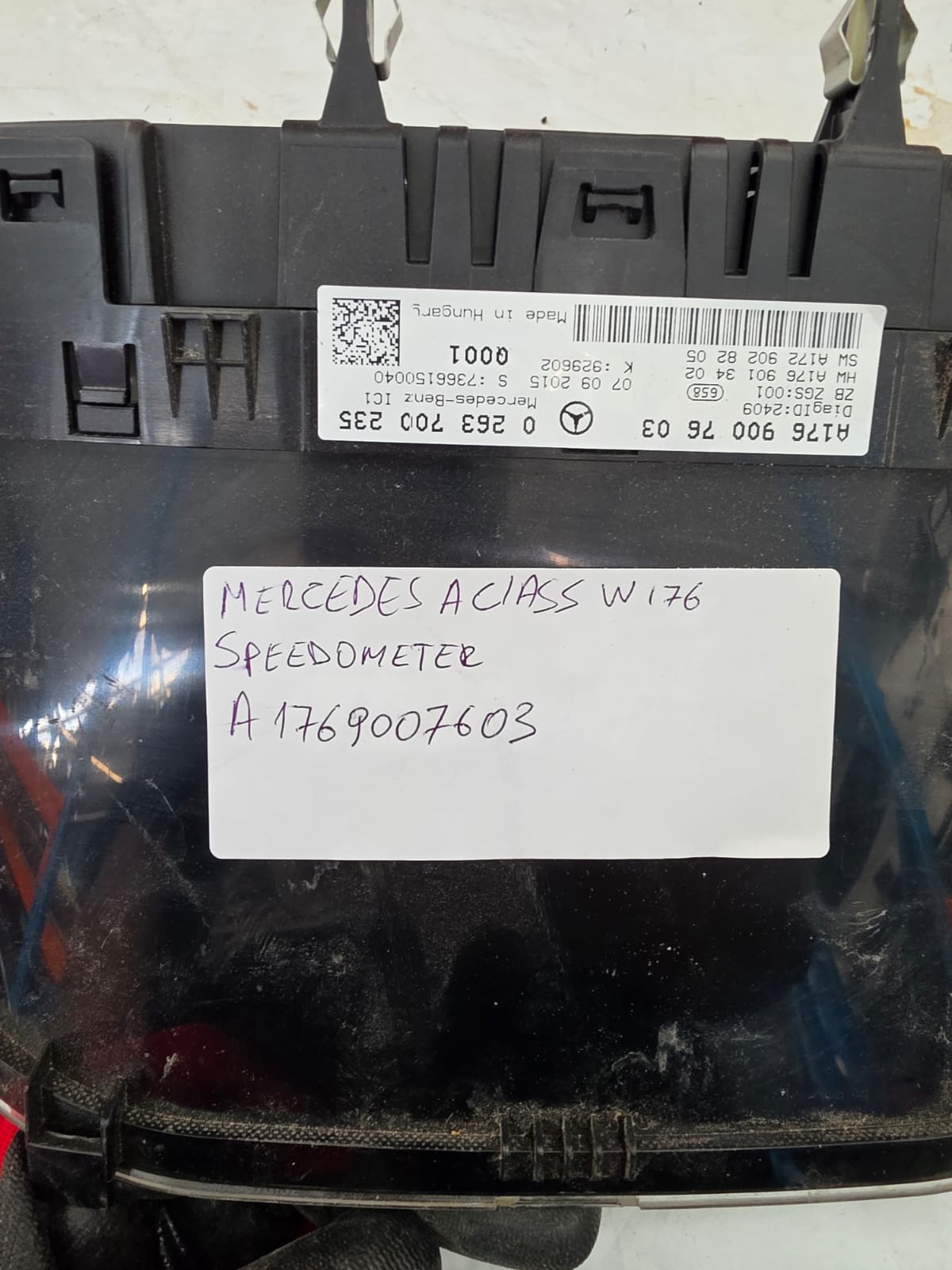 MERCEDES A CLASS W176 12-18 SPEEDOMETER A1769007603 - Image 3