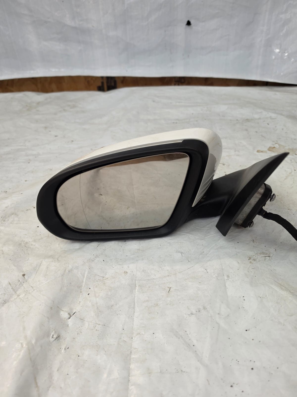 MERCEDES C CLASS W205 2014-2019 LEFT SIDE PASSENGER SIDE DOOR MIRROR - Image 2