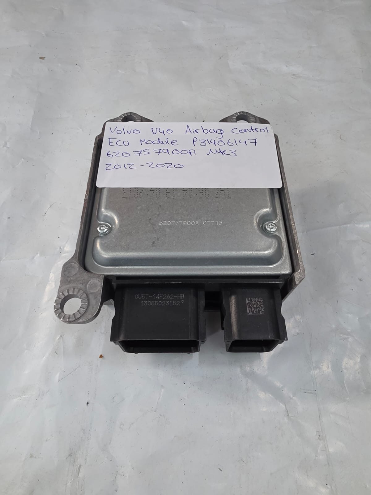 VOLVO V40 MK3 2012-2020 AIRBAG CONTROL ECU MODULE P31406147 / 620757900A - Image 2