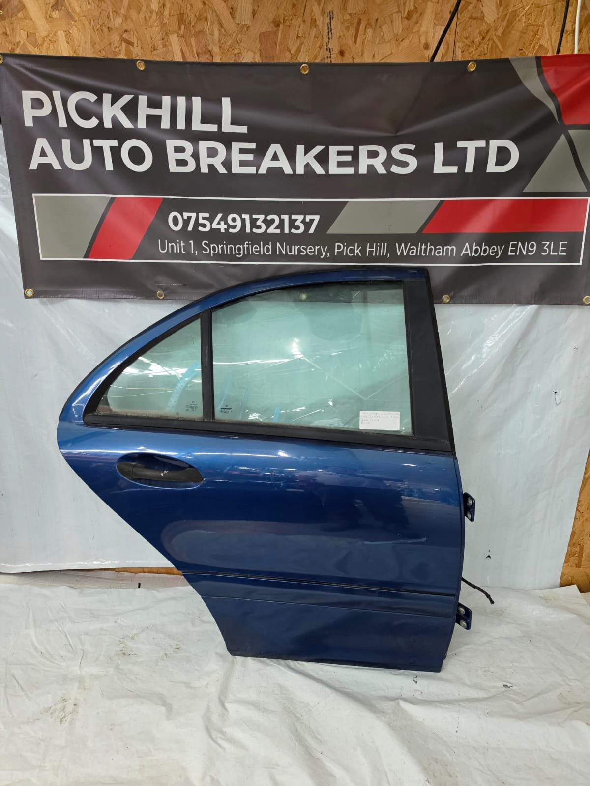 *MERCEDES C CLASS W203 REAR DRIVER SIDE RIGHT DOOR 2007 BLUE